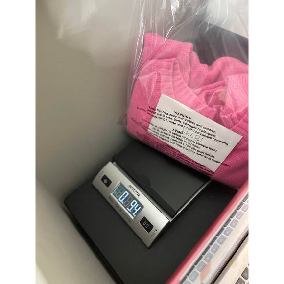 H&M Divided sweater cropped knit top pink bubble gum women's large classic layer - Picture 16 of 16